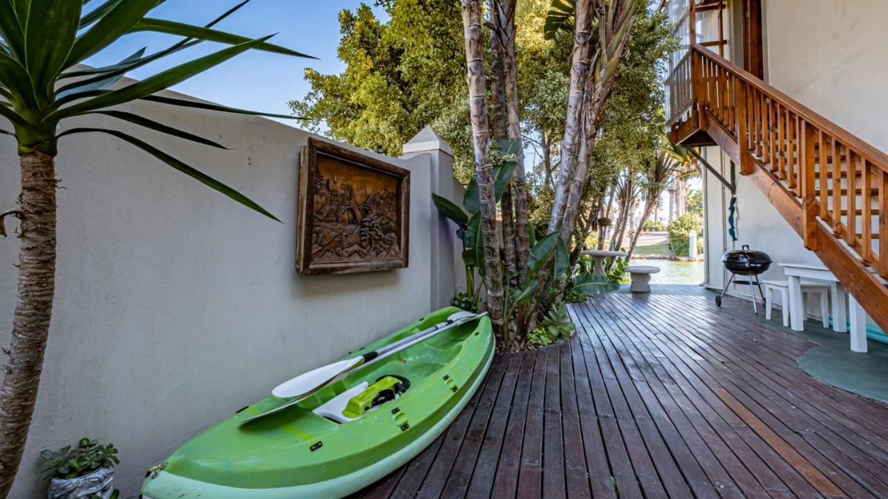 The Ark Guesthouse At Marina Martinique Jeffreys Bay Dış mekan fotoğraf