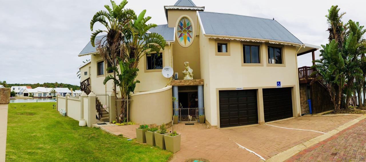 The Ark Guesthouse At Marina Martinique Jeffreys Bay Dış mekan fotoğraf